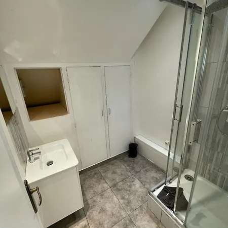 Villa Grande Avec Piscine Chauffee Et Jacuzzi *