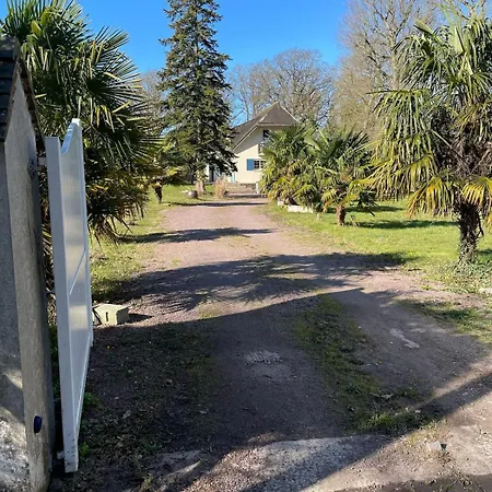 Grande Avec Piscine Chauffee Et Jacuzzi *
