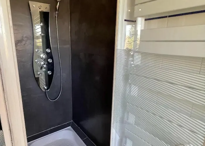 Willa Grande Avec Piscine Chauffee Et Jacuzzi